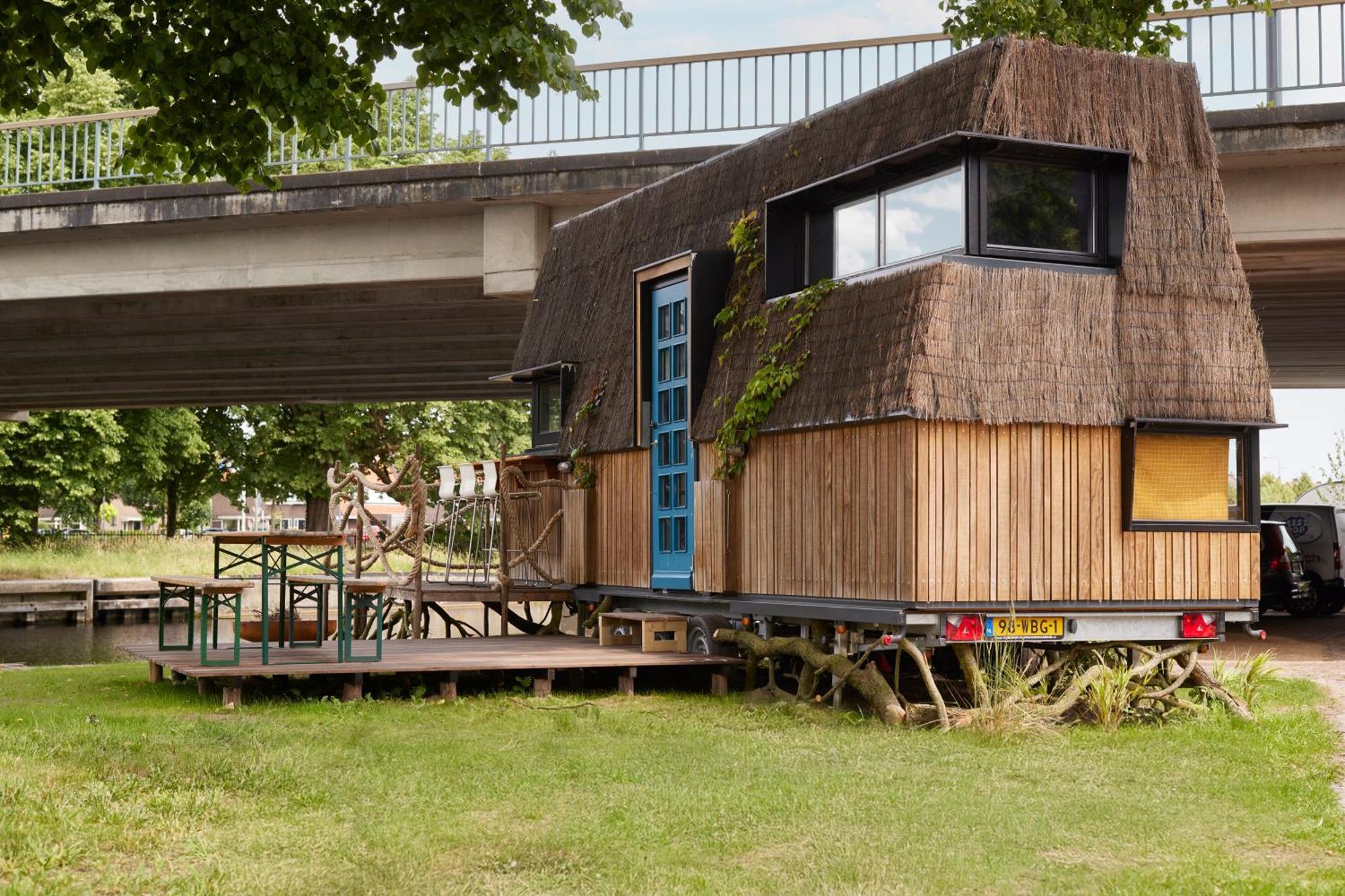 Camping Stadscamping Overboord